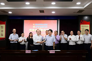 “上汽安吉长三角智慧供应链运作中心”项目合作协议正式签约