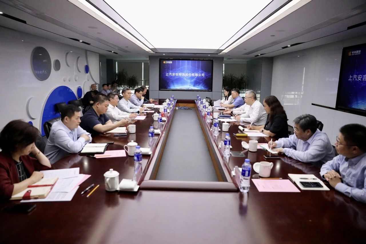 杨浦区委书记薛侃一行赴MK体育走访调研